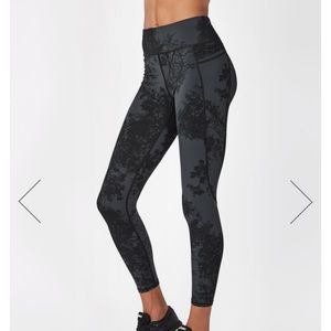 Sweaty Betty Zero Gravity legging